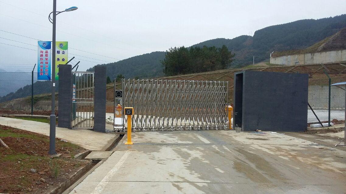利川利川四川广元市伸缩门